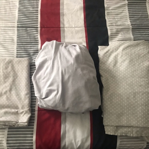 Gray twin size bed sheet set - Picture 1 of 5